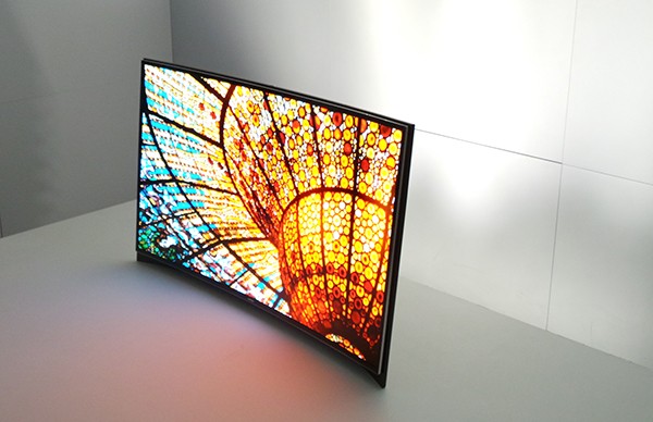 Bat tay LG, Samsung di duong vong vao thi truong TV OLED