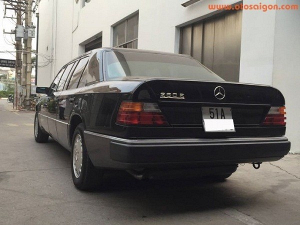 [VX-6]Phien ban co cuc hiem cua Mercedes-Benz 280E Limousine tai Viet Nam-Hinh-3