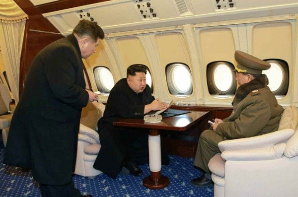 Chiem nguong ben trong chuyen co hang sang cua Kim Jong Un