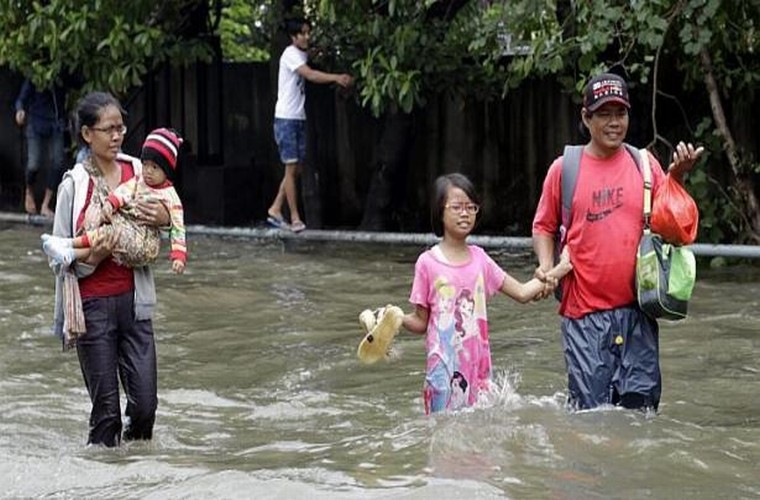 Lut loi kinh hoang o Jakarta, Indonesia-Hinh-5