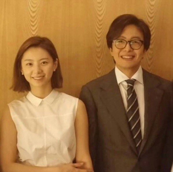 Khong gian tiec cuoi cua Bae Yong Joon va Park Soo Jin-Hinh-3