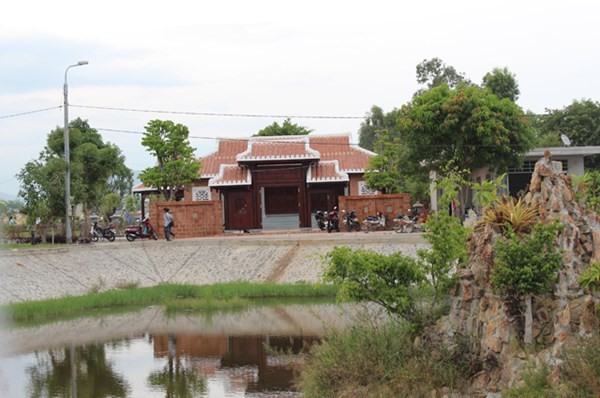 Tham khu luu niem ong Nguyen Ba Thanh-Hinh-13