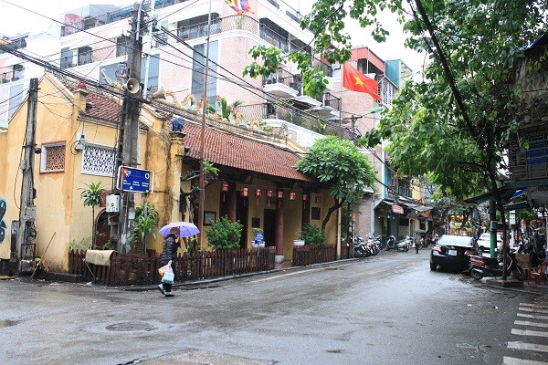 Ha Noi vang ve trong ngay nghi Tet Duong lich 2019-Hinh-3