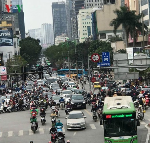 Anh: Ha Noi un tac trong ngay di lam dau tien nam 2019-Hinh-9