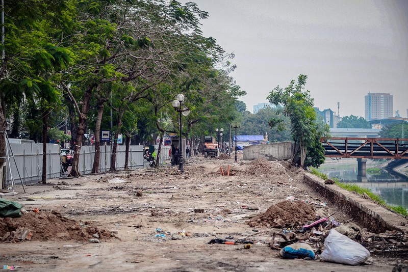 Trang dem rao duong, xen dai phan cach de chong un tac o Ha Noi-Hinh-10