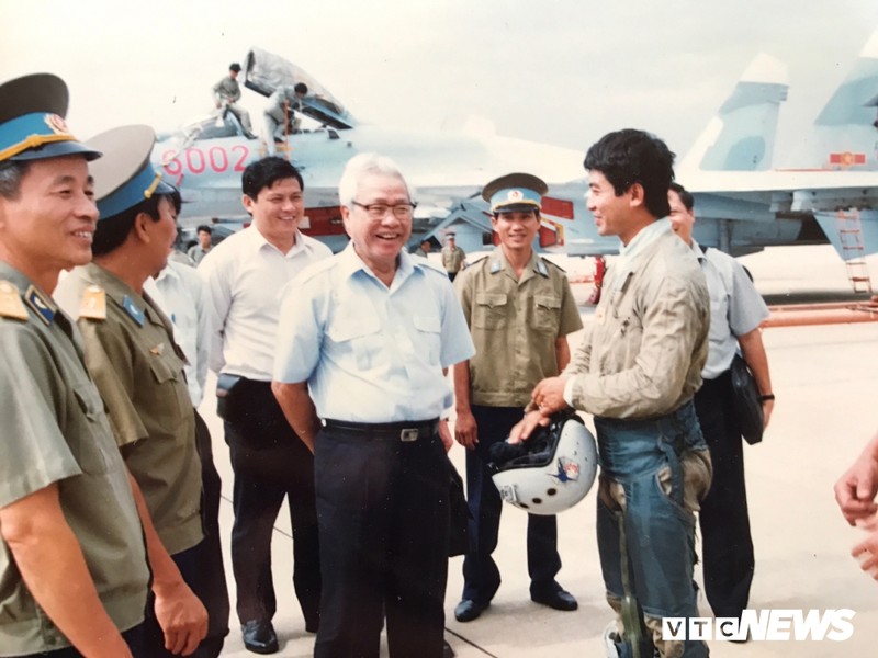 Ngay truyen thong bo doi khong quan: Tro chuyen voi Thuong tuong phi cong Vo Van Tuan-Hinh-10