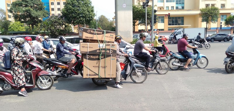 Anh: Muon kieu tranh nang nong cua nguoi dan Ha Noi-Hinh-17