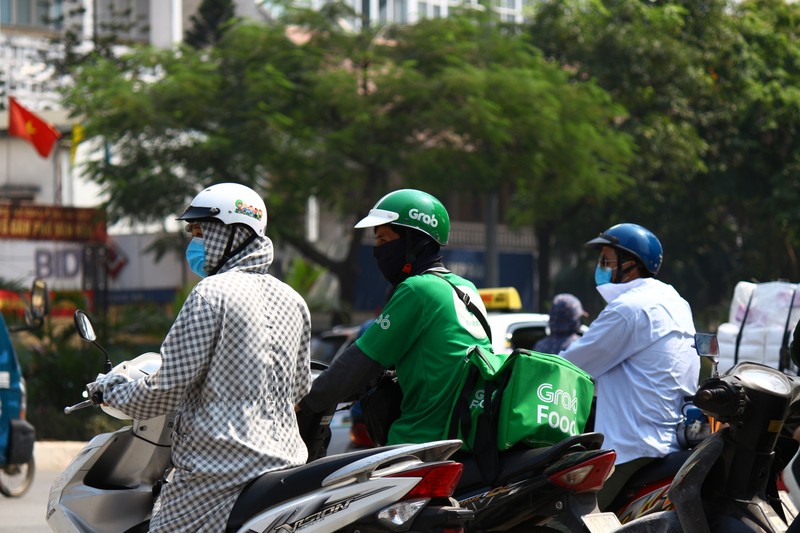 Anh: Muon kieu tranh nang nong cua nguoi dan Ha Noi-Hinh-9