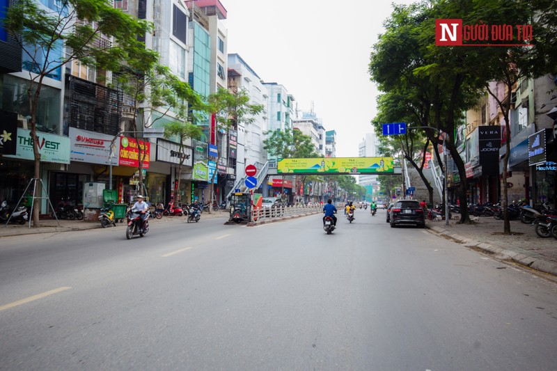 Can canh hang loat tuyen pho Ha Noi sap cat xen via he, mo rong long duong-Hinh-15