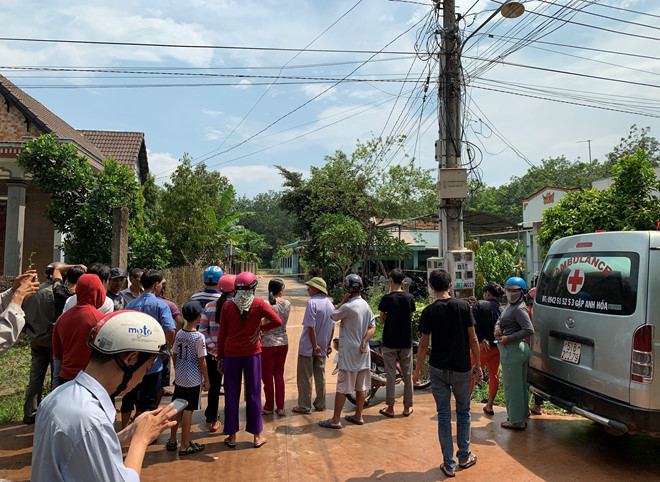 Anh: Toan canh vu an 2 thi the trong khoi be tong o Binh Duong-Hinh-8