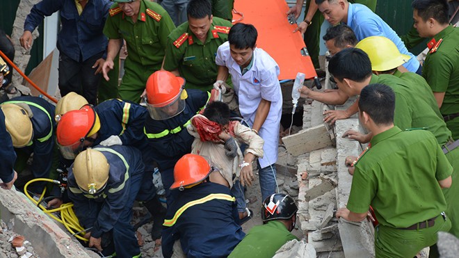 Ha Tinh: Nan nhan bi ket trong nha sap da tu vong