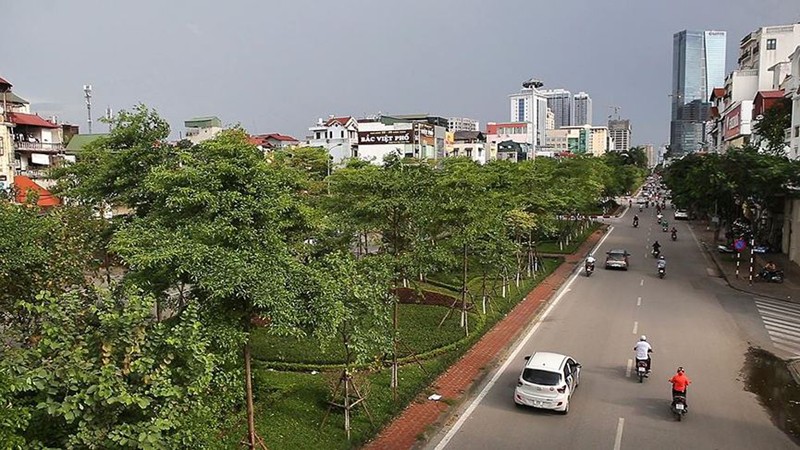 Thien duong rop mat giua ngay nang nong 40 do o Ha Noi-Hinh-8