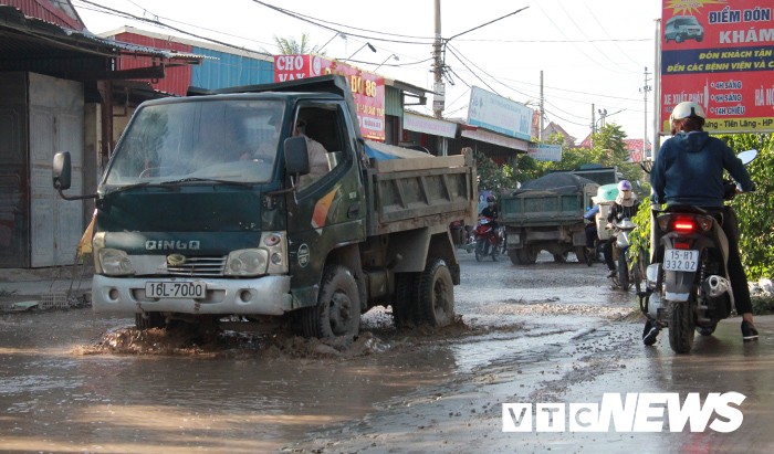 Kinh hoang tuyen duong “dam lay”, bay nguoi di duong o Hai Phong-Hinh-17