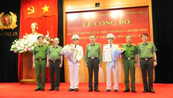 Chan dung 2 thieu tuong tan Thu truong Bo Cong an-Hinh-4