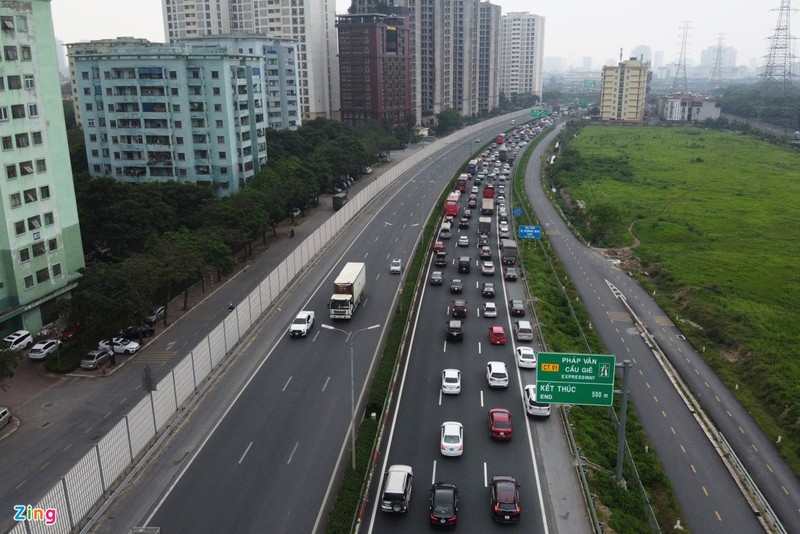 Tai nan tren cau Thanh Tri, duong vanh dai 3 un tac gan 10 km-Hinh-6