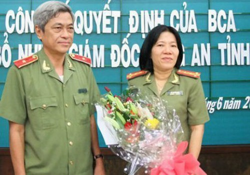 Nu Thieu tuong Cong an dau tien Bui Tuyet Minh nghi huu-Hinh-2