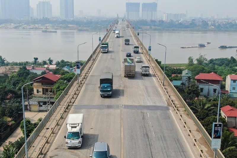 Sua cau Thang Long: Giao su Viet di dau het ca roi?