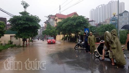 Canh bao 11 trong diem ngap ung khi mua lon o Ha Noi-Hinh-11