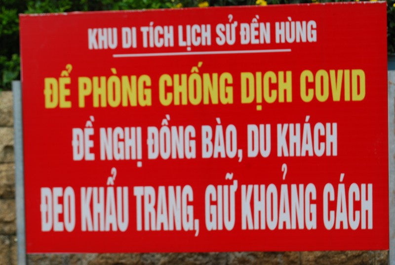 Hang ngan du khach tray hoi Den Hung Tan Suu 2021-Hinh-9