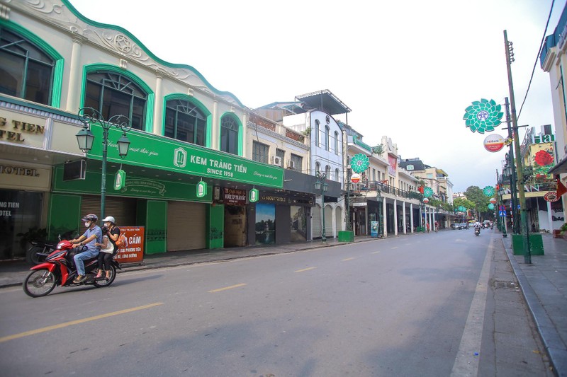 Pho phuong Ha Noi khac la trong ngay Gio to Hung Vuong-Hinh-3