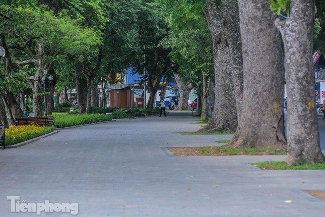 Ha Noi giang day chan khap loi, dan van tap the duc bat chap COVID-19-Hinh-11