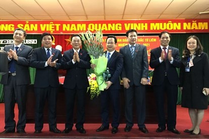 Chan dung tan GD So Giao duc va Dao tao Ha Noi-Hinh-5