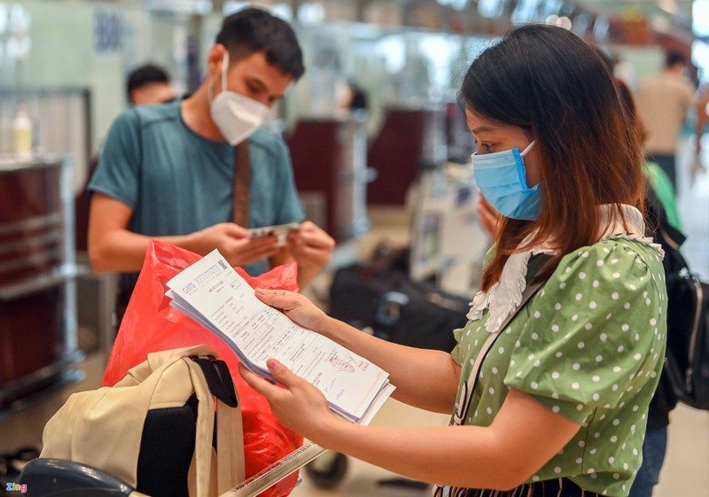 Nhieu nguoi TP.HCM duoc bay ve nha sau vai thang ket lai Ha Noi-Hinh-8