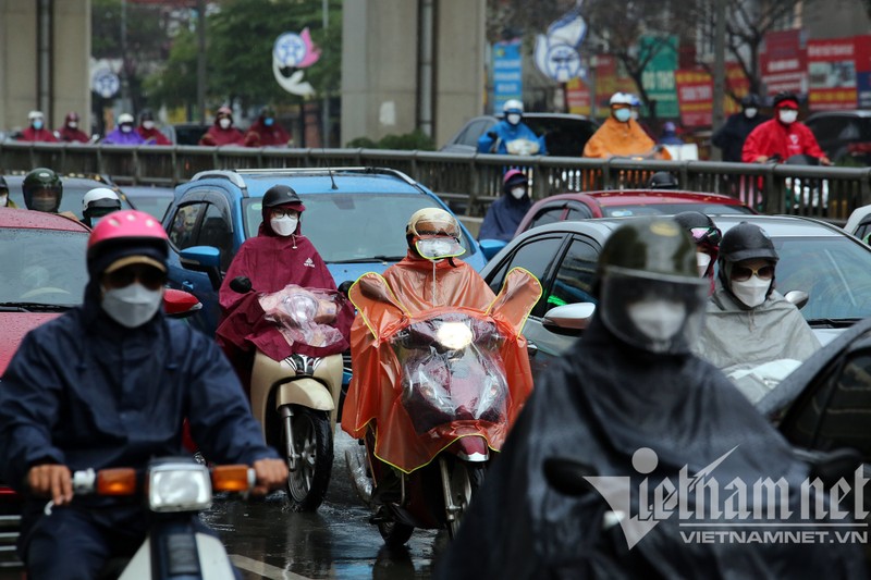 Nguoi Ha Noi di lam ngay dau tuan trong mua ret-Hinh-4