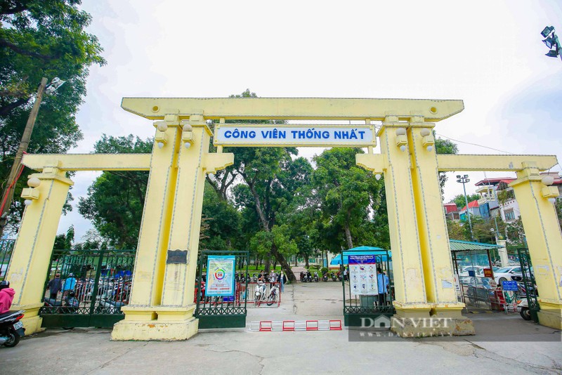 Hien trang cong vien lon nhat Ha Noi sap duoc nang cap, cai tao