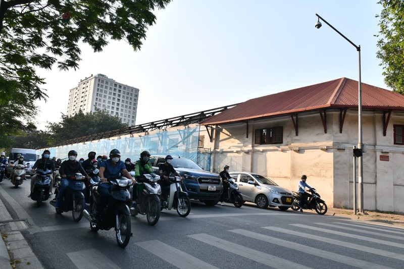 Hien trang o 'dat vang' gan quang truong Ba Dinh-Hinh-6