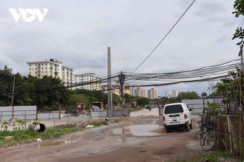 Tuyen duong Vanh dai 2,5 doan Dam Hong - Giai Phong ngon ngang, nhech nhac-Hinh-10