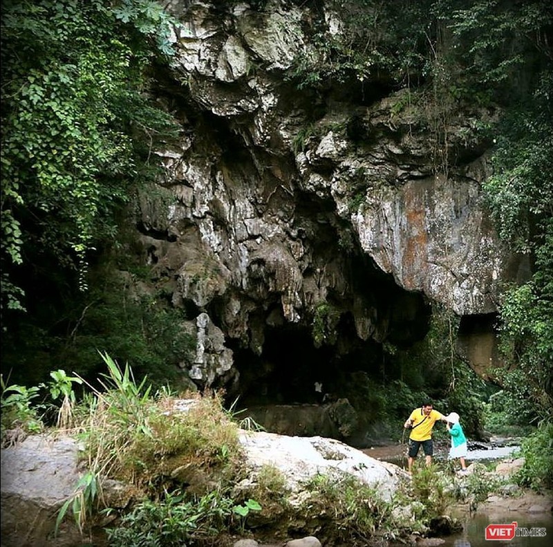 Quang Nam: Tuyet tac thien nhien Cong troi Dong Giang ngay xua va bay gio-Hinh-9