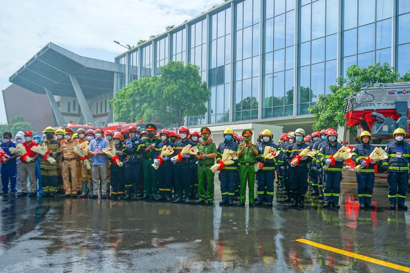 Hon 1.000 nguoi tham gia dien tap chua chay tai benh vien-Hinh-12