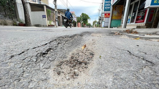 Duong tien ti o TP Vinh vua lam xong da chi chit o ga rinh rap-Hinh-9