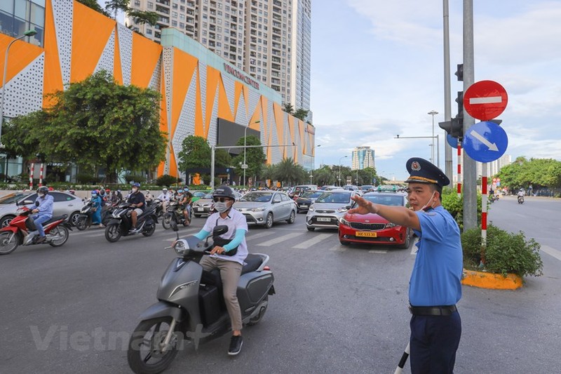 Dan Ha Noi luong cuong vi thi diem phan luong lai mot so duong-Hinh-5