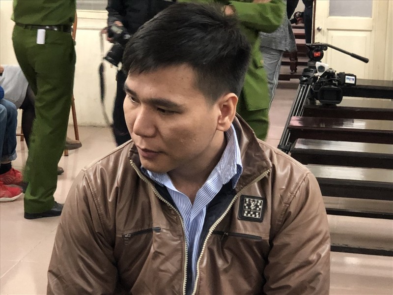 Chau Viet Cuong va loi xin loi muon mang sau 4 nam ngoi tu-Hinh-7