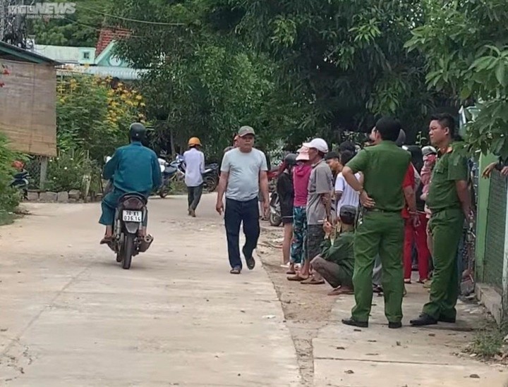 Tin nong 20/9: Dang nam vong, nguoi dan ong bat ngo bi dam chet-Hinh-6