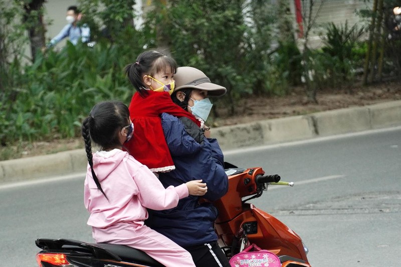 Ha Noi don gio lanh dau mua, nguoi dan thich thu mac ao am-Hinh-13