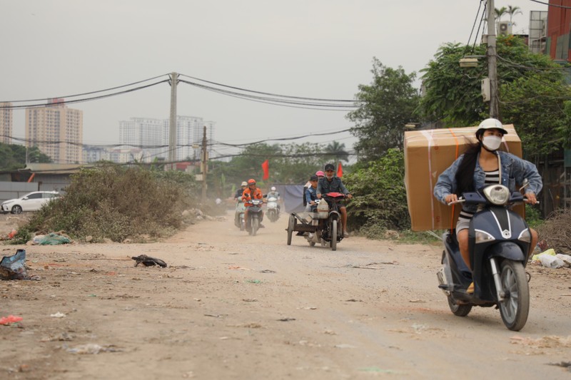 Ha Noi: Nguoi dan keu cuu vi phai song chung voi rac, bui-Hinh-3