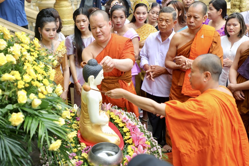 Kham pha Tet Chol Chnam Thmay cua dong bao Khmer ngay tai Ha Noi-Hinh-11