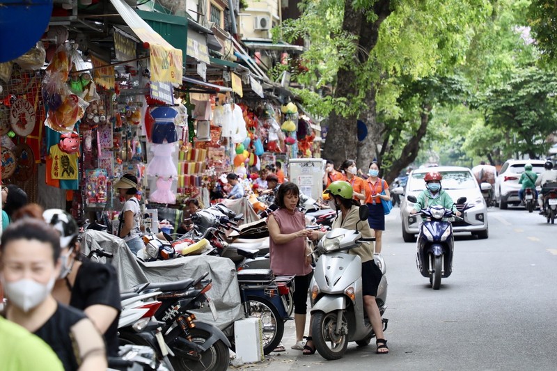 Via he tai khu pho co Ha Noi van bi chiem dung nghiem trong-Hinh-10