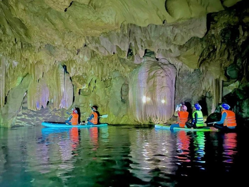 Quang Binh: Phat hien them mot hang dong dep mang ten Son Nu-Hinh-7