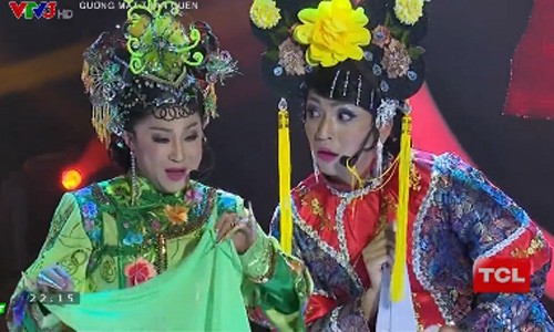 Gia danh hai Hoai Linh, Bach Cong Khanh rinh 100 trieu dong-Hinh-2