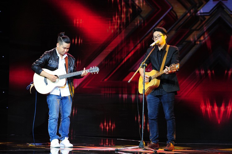 Hoang tu buon cua The X-Factor 2016 lay nuoc mat khan gia-Hinh-10