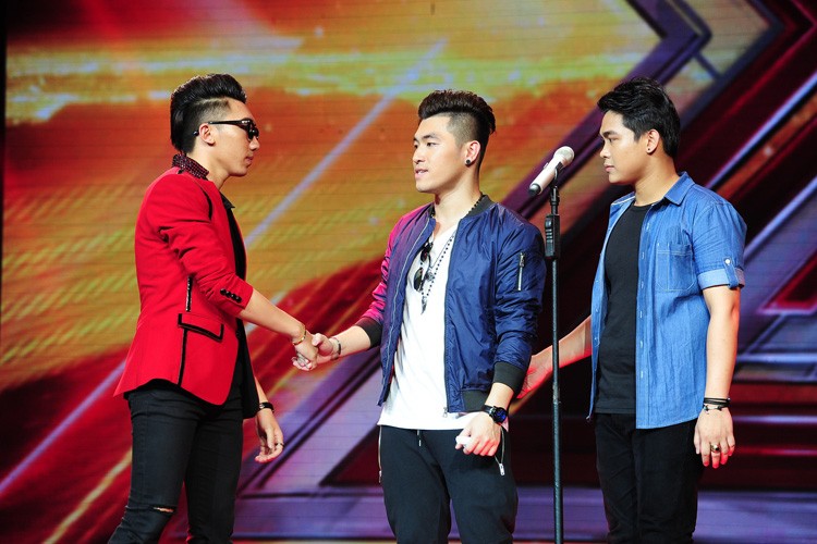 Hoang tu buon cua The X-Factor 2016 lay nuoc mat khan gia-Hinh-8