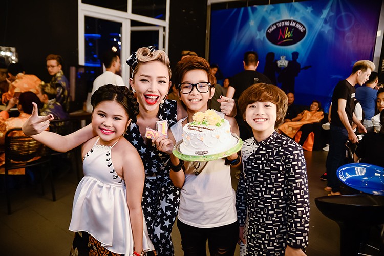 Thao My nhi nhanh o hau truong Vietnam Idol Kids-Hinh-12
