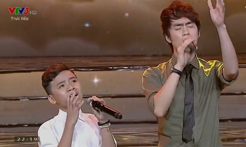 Giam khao The X-Factor tranh cai nay lua vi Minh Nhu-Hinh-9