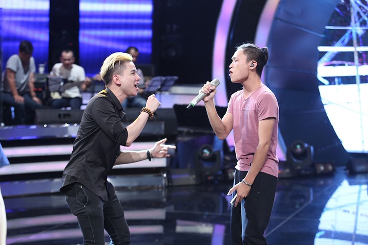 NS Huy Tuan don sinh nhat cung top 3 Vietnam Idol 2016-Hinh-12