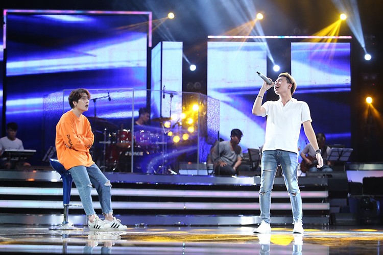 NS Huy Tuan don sinh nhat cung top 3 Vietnam Idol 2016-Hinh-8