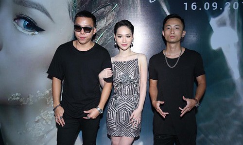 Chong dai gia tranh chup anh voi Tra My chon dong nguoi-Hinh-3